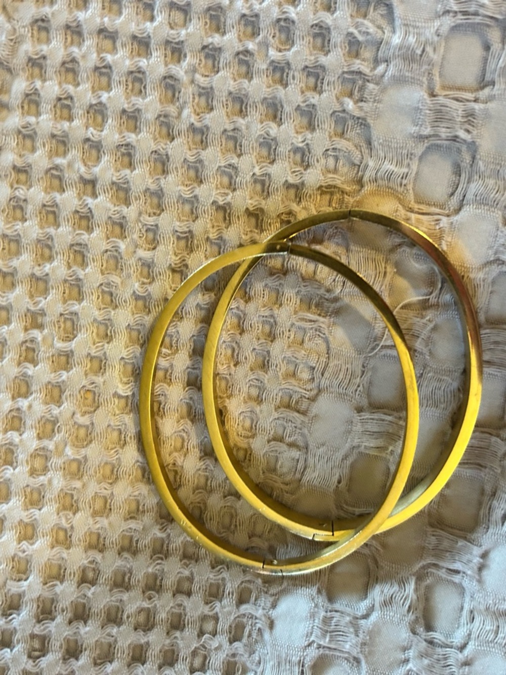 Gold Tone - Classic Metal Bangles